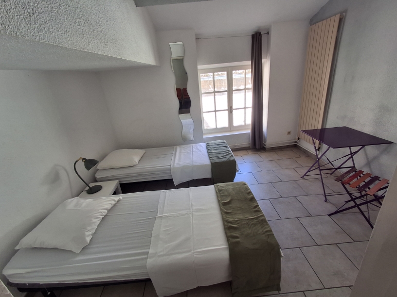 chambre 211 coté nordgrpe 10 a 16 DP chambre 211 coté nordgrpe 10 a 16 DP